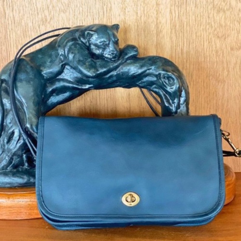 🛠️🧽🧴👜Keep Calm & Go Shopping, Seller Bio - Picture 7 of 17
